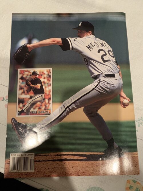 Beckett Baseball Card Monthly #105 December 1993 - Mike Piazza